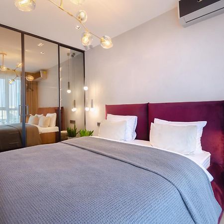 Modern New Cozy Apartment Kvartet Railway Station كييف المظهر الخارجي الصورة