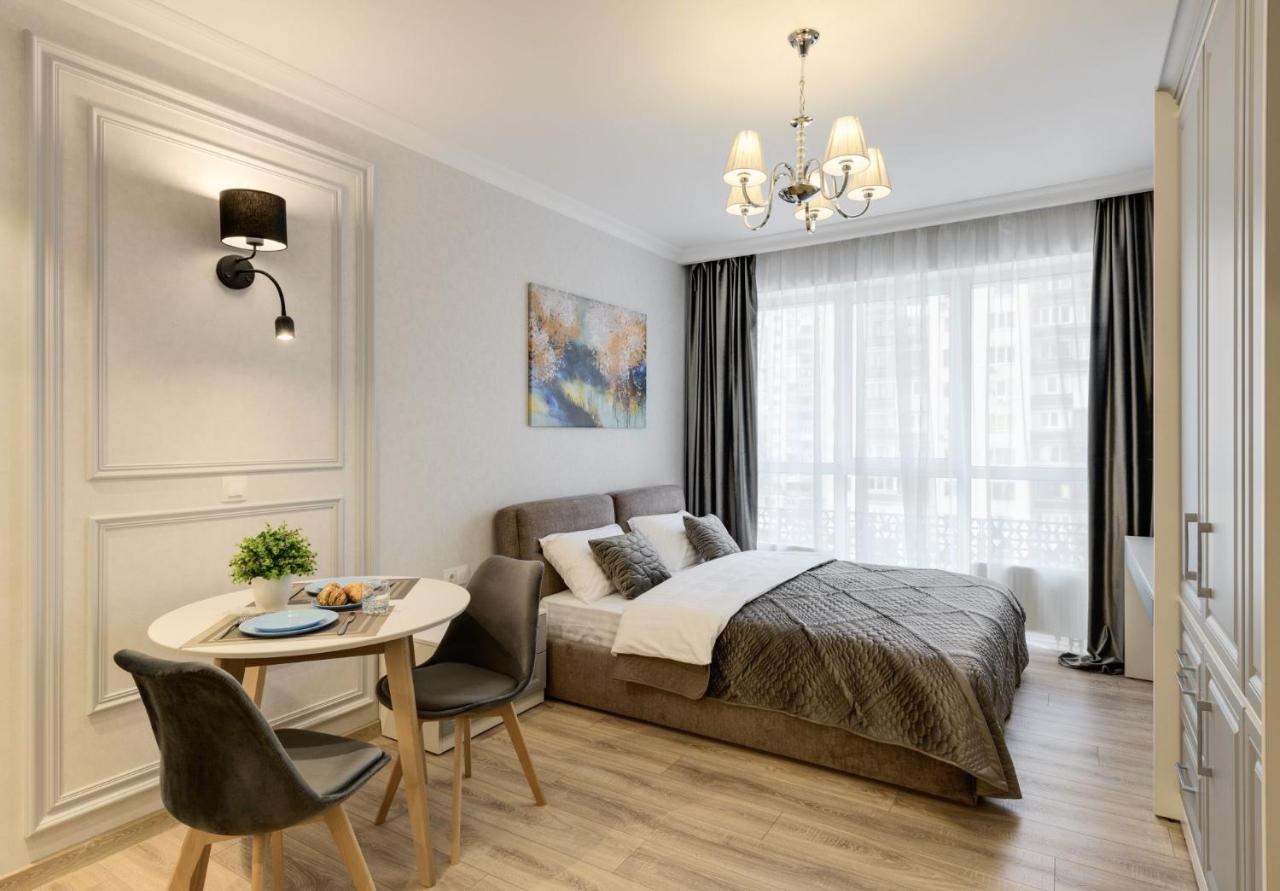 Modern New Cozy Apartment Kvartet Railway Station كييف المظهر الخارجي الصورة