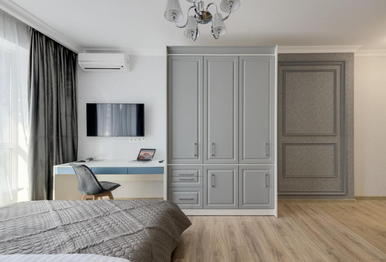 Modern New Cozy Apartment Kvartet Railway Station كييف المظهر الخارجي الصورة