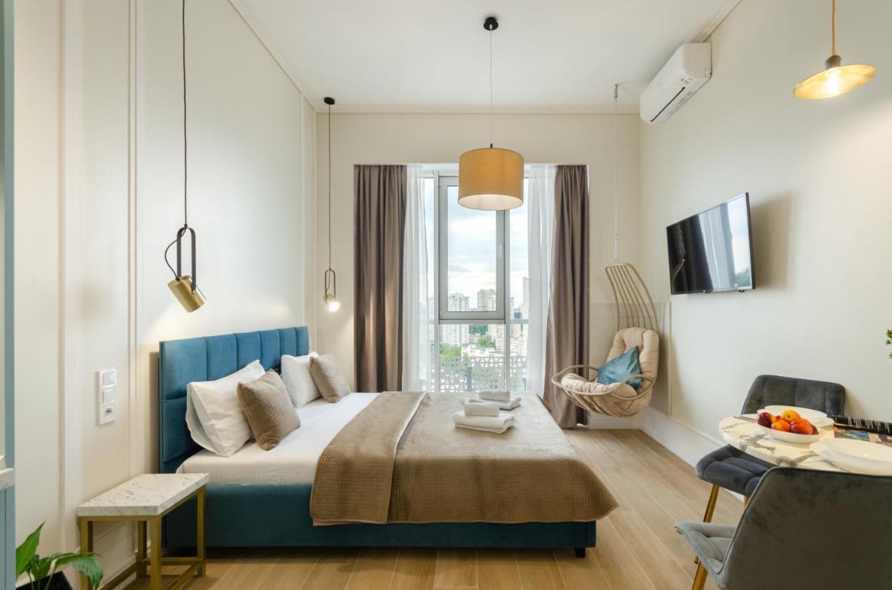 Modern New Cozy Apartment Kvartet Railway Station كييف المظهر الخارجي الصورة