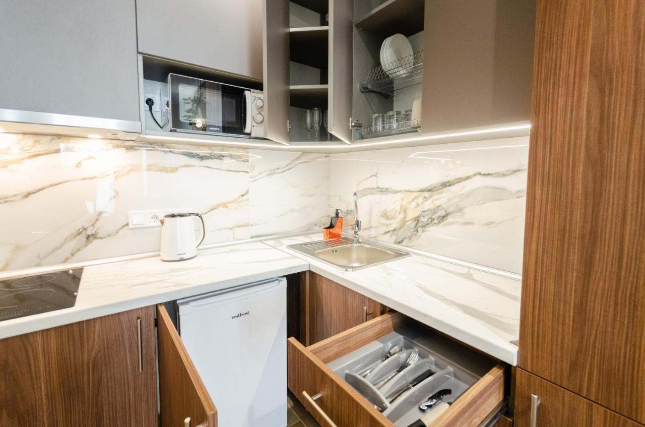 Modern New Cozy Apartment Kvartet Railway Station كييف المظهر الخارجي الصورة