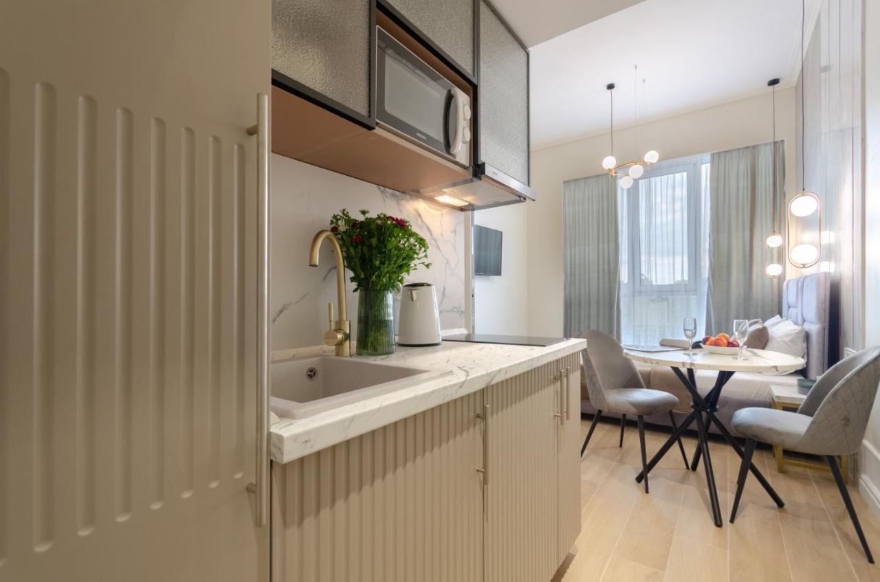 Modern New Cozy Apartment Kvartet Railway Station كييف المظهر الخارجي الصورة