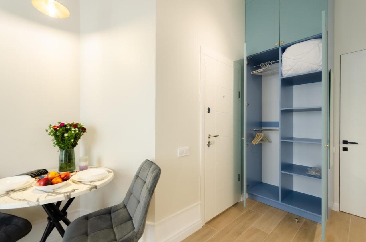Modern New Cozy Apartment Kvartet Railway Station كييف المظهر الخارجي الصورة