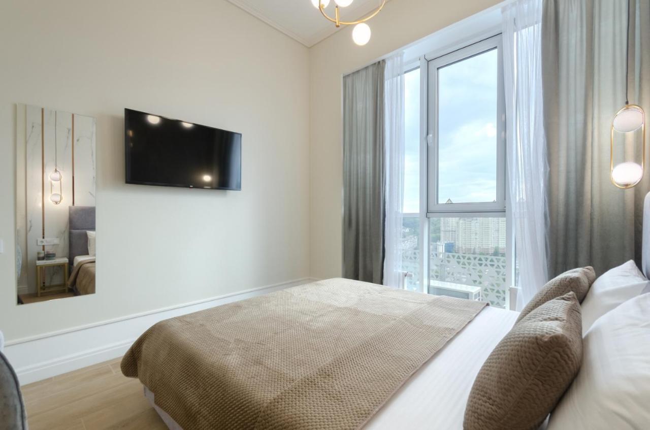 Modern New Cozy Apartment Kvartet Railway Station كييف المظهر الخارجي الصورة
