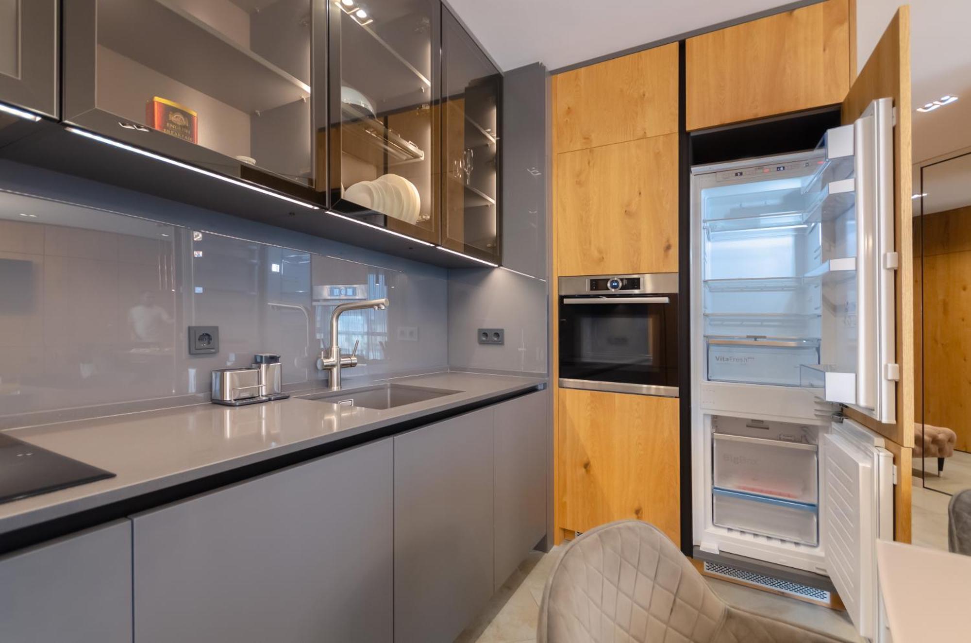 Modern New Cozy Apartment Kvartet Railway Station كييف المظهر الخارجي الصورة